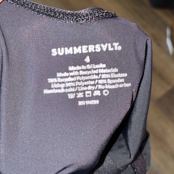 Summersalt One-Piece Swimsuit – Size 4 – Black - Picture 4 of 4